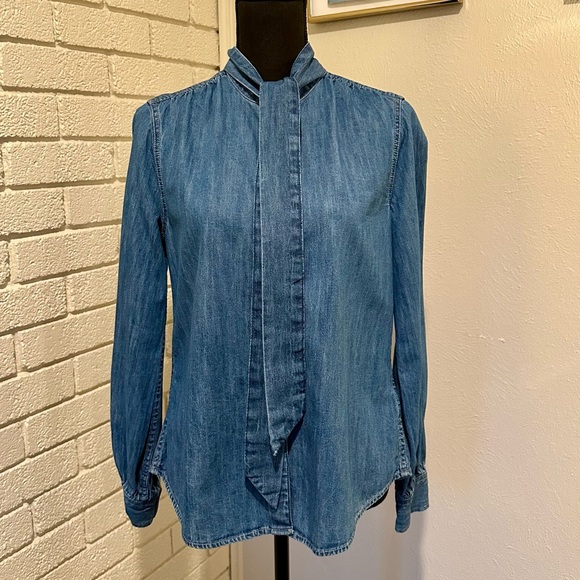 Express Relaxed Denim Tie Neck Portofino Shirt - Picture 2 of 10